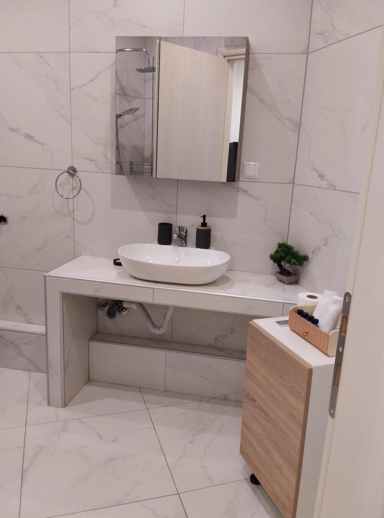 Domus Apartment - City Center Véria Eksteriør bilde